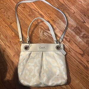 Like new Coach bag